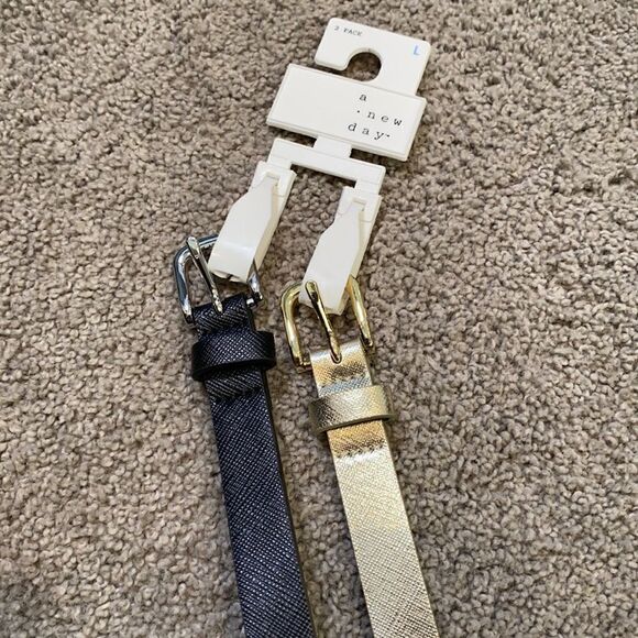 Women’s Belts 2 Pack 1 Black wSilver Buckle & 1 Gold/Silver wGold Buckle L NWT - Picture 1 of 4